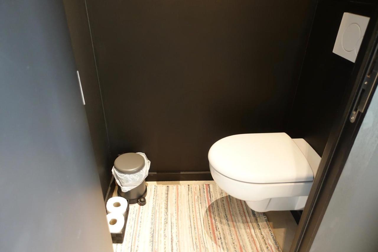 3 Luxury Design With Airconditioning, Close To St-pieters Station * Gand